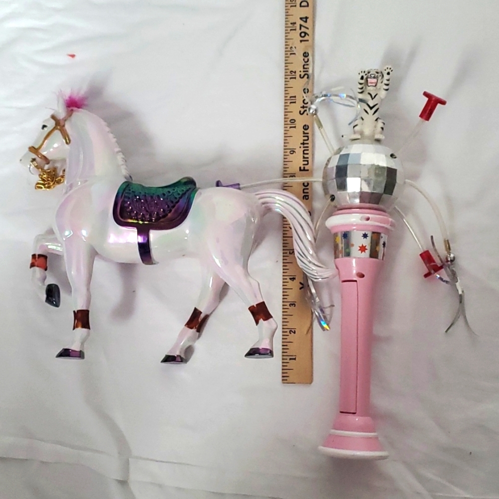 : Ringling Bros Greatest Show On Earth  Plastic Toy Horse light up rotating wand